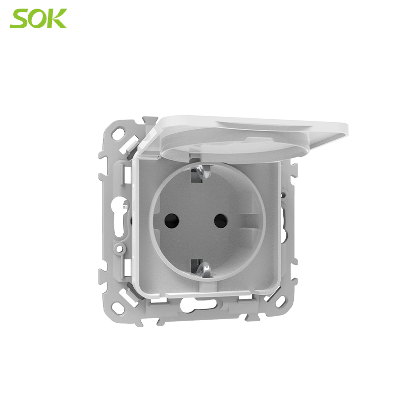 Waterproof_European_style_plug1_(2).png