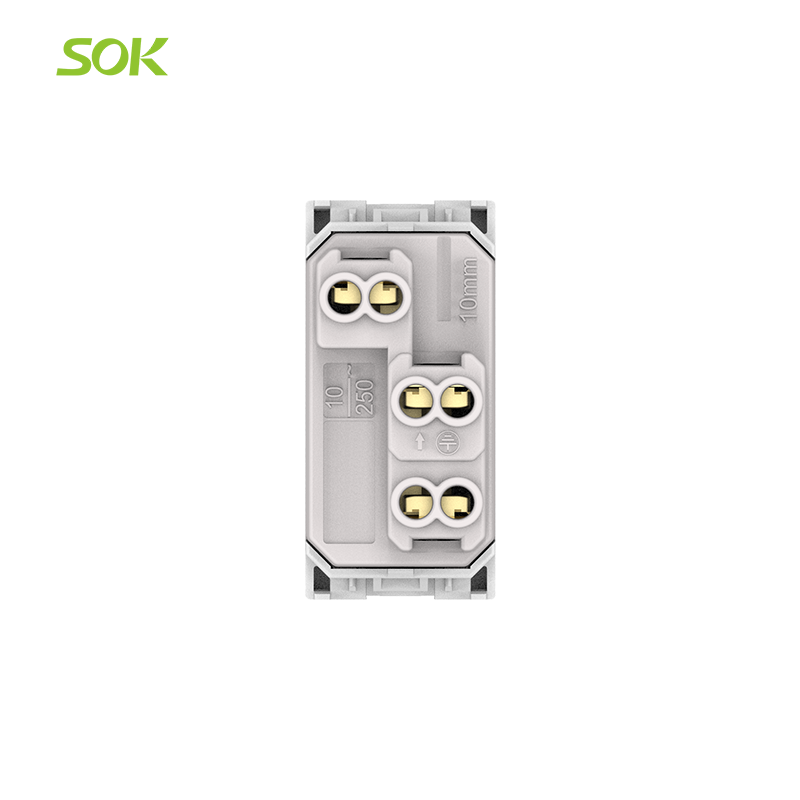 Italian_Power_Socket_Outlet_Modular3.png