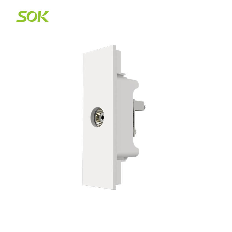 TV_Power_Outlet2.png
